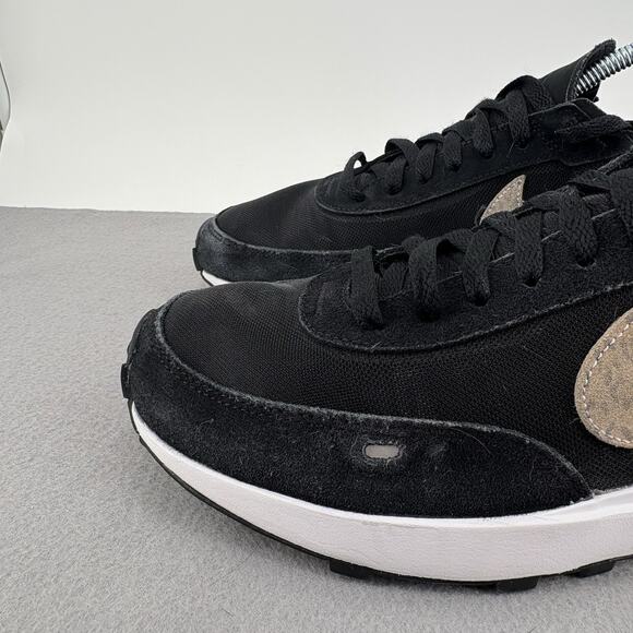 Nike Womens Waffle One SE Black Leopard Multi Color Size 11 Sneaker Running Shoe - Picture 3 of 13